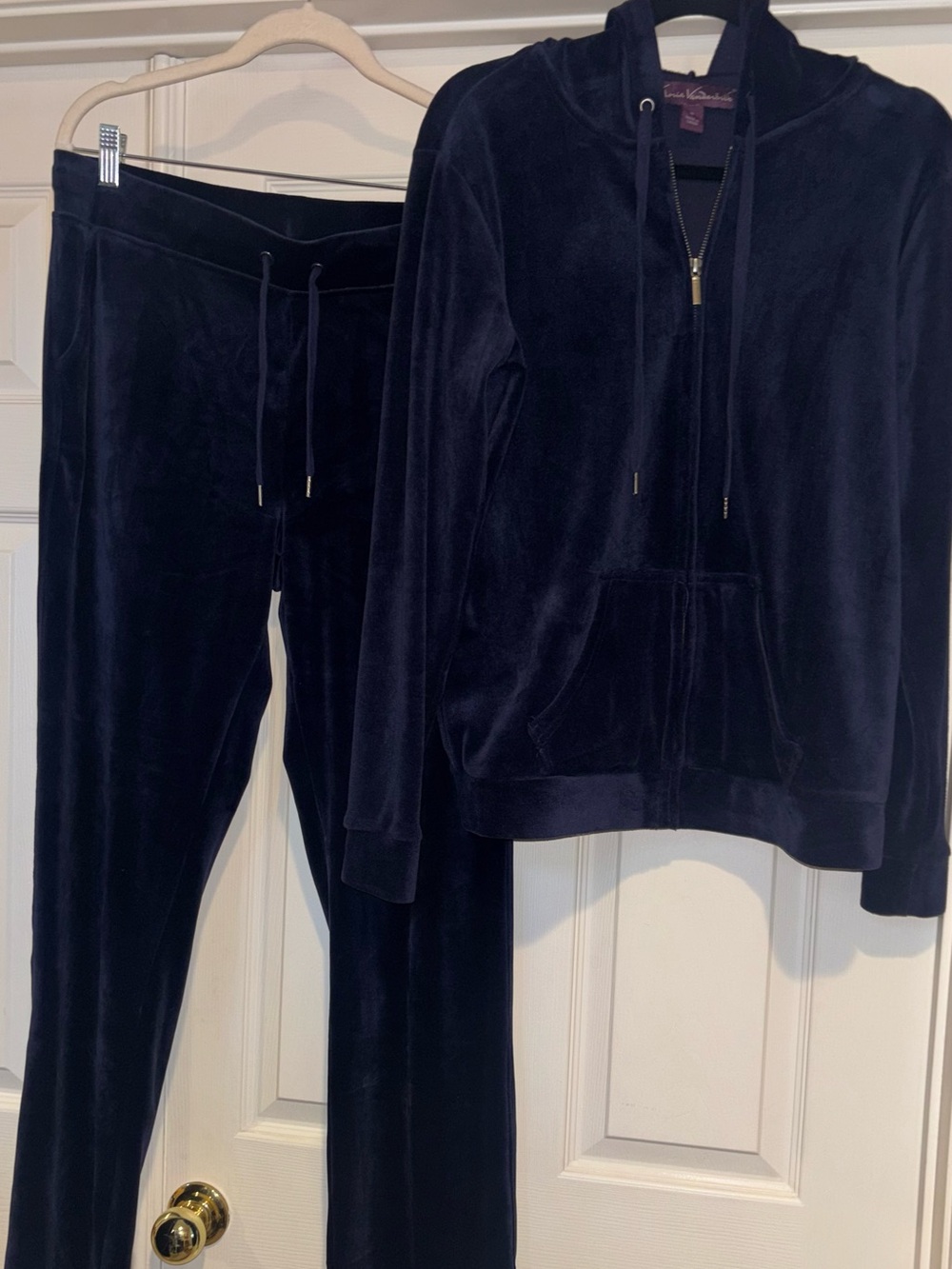 Velour Zip Hoodie & Jogger Set - Navy 
Loungewear medium